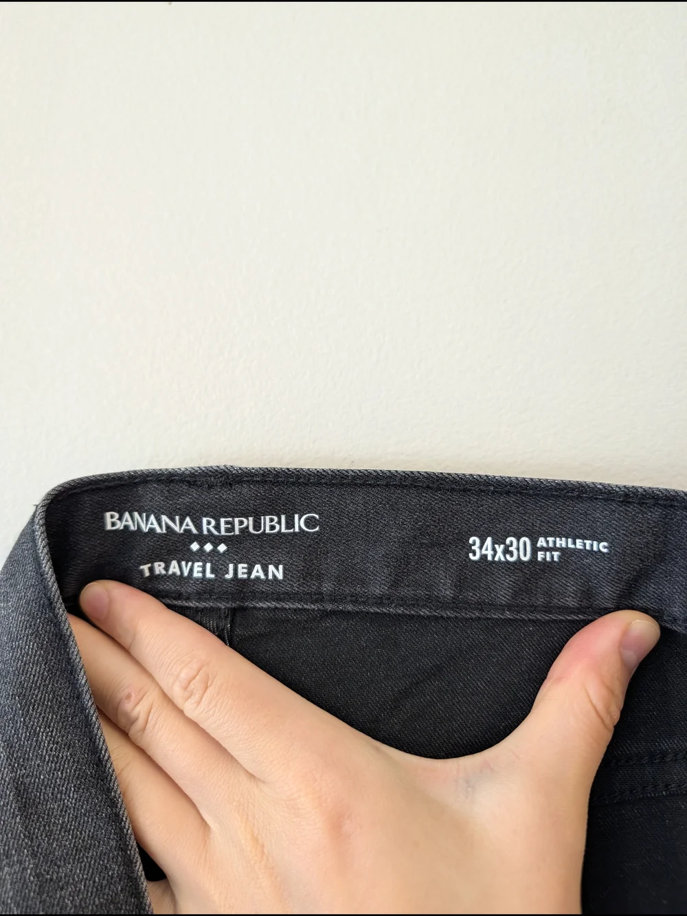 Banana Republic 34x30 Men's Black Washed Travel  Jeans